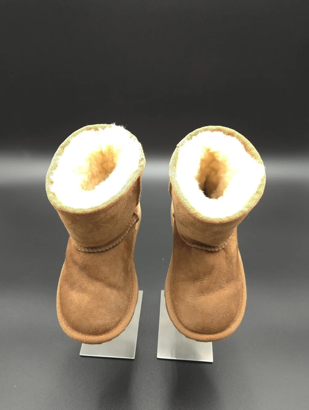 UGG Toddlers’‎ Classic II Boots Chestnut Suede Shearling Size 8T